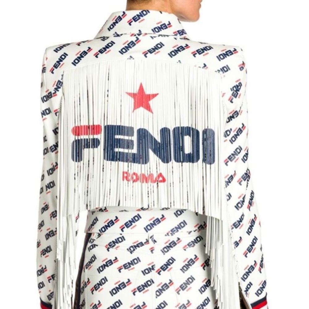 Meet your Posher, LoveFashion